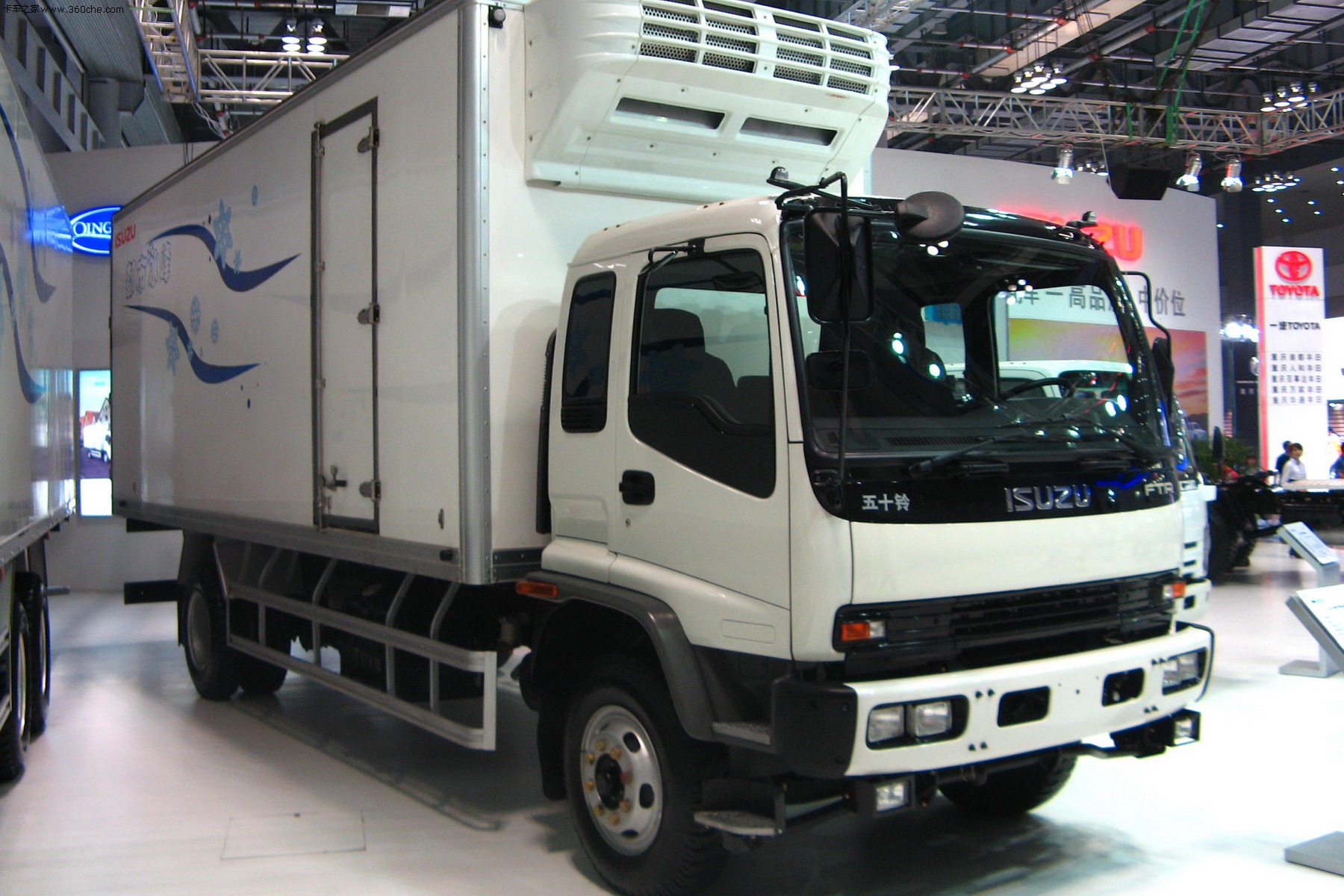 小型冷藏車(chē) 專(zhuān)用汽車(chē)領(lǐng)域中的高效冷鏈解決方案